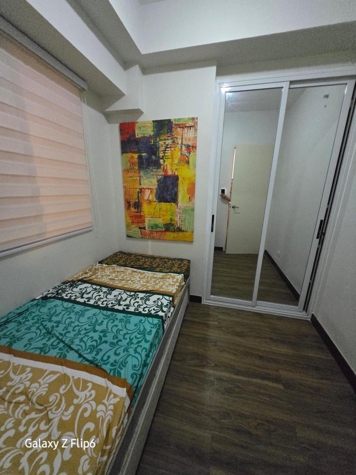 Brio Towers Condominuim Mandaluyong Esterno foto